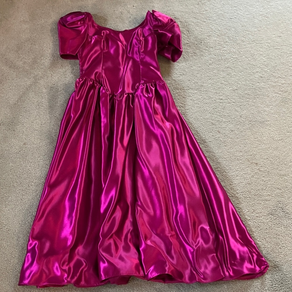 Alfred Angelo Girls' Shiny Fuchsia/Magenta Satin Flower Girl Dress